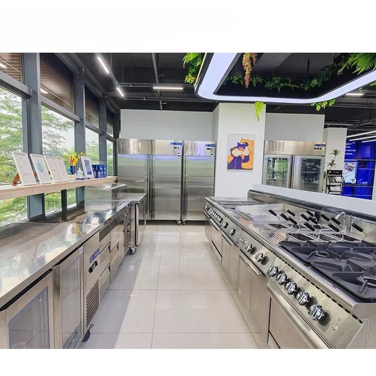 Equipo de cocina profesional M - Heavy Equipment In Kitchen reseña y precio